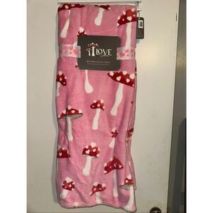 Christmas Mushroom Hearts Luxury Plush Throw Blanket Barbie Pink Christmas tree